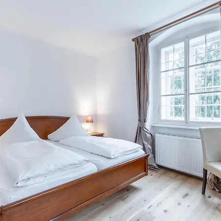 Апарт-отель Am Schloss Muehldorf Фельдкирхен-на-Дунае