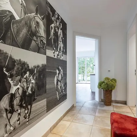 Am Schloss Muehldorf 3*