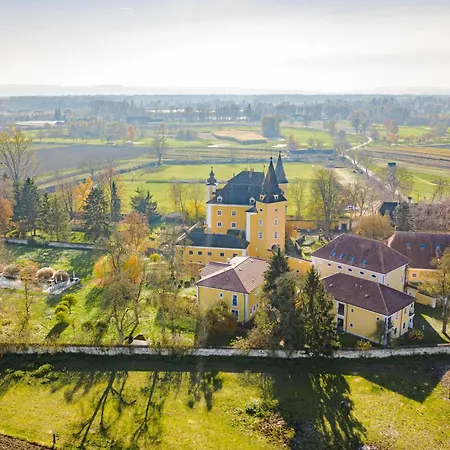Ξενοδοχείο με διαμερίσματα Am Schloss Muehldorf