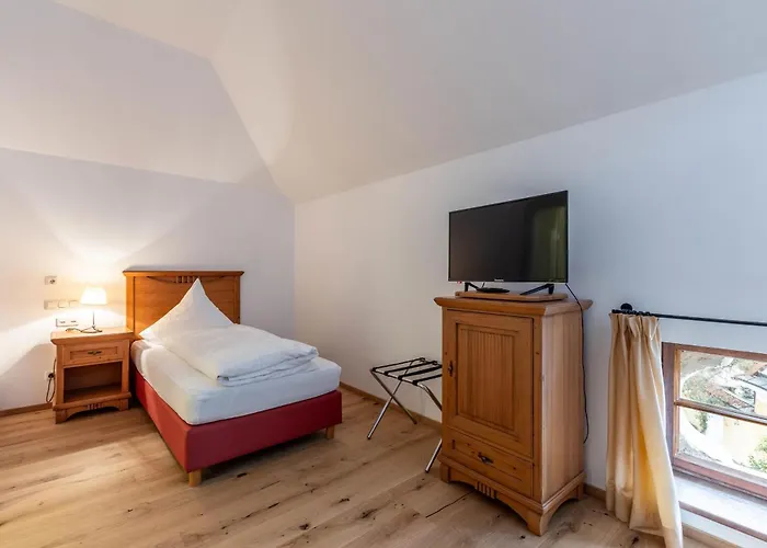 Apart Otel Am Schloss Muehldorf 3*