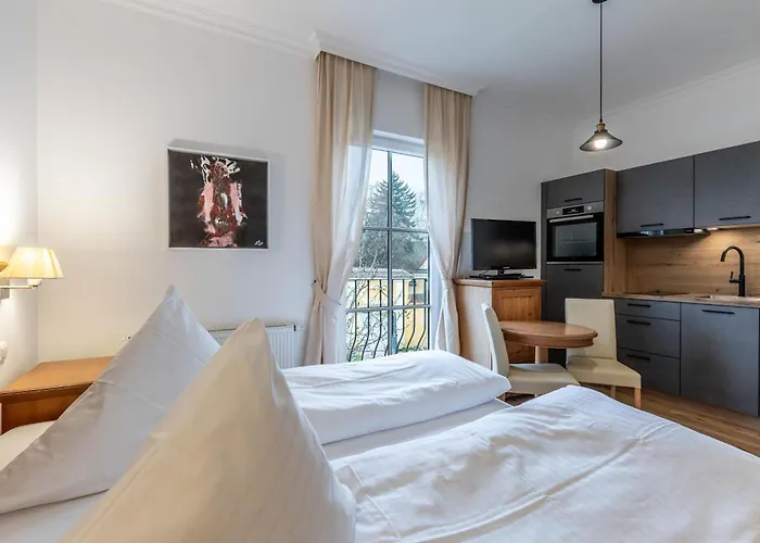 Am Schloss Muehldorf Apart Otel 3*