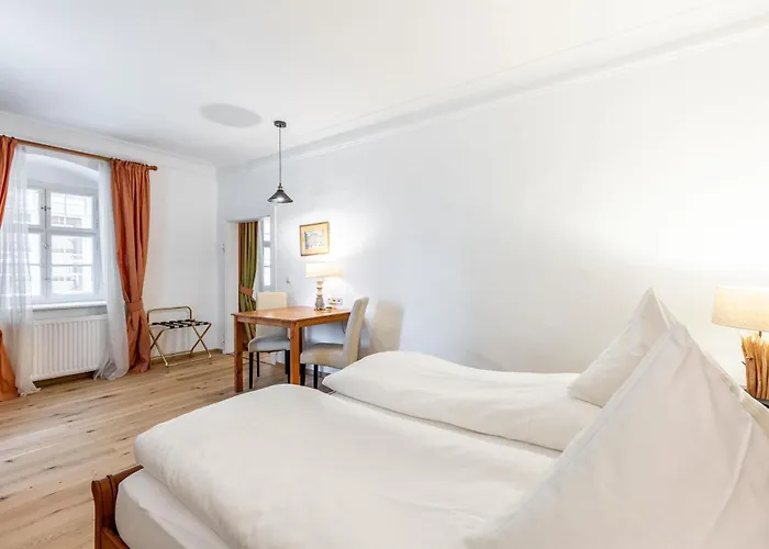 Am Schloss Muehldorf Apart Otel 3*