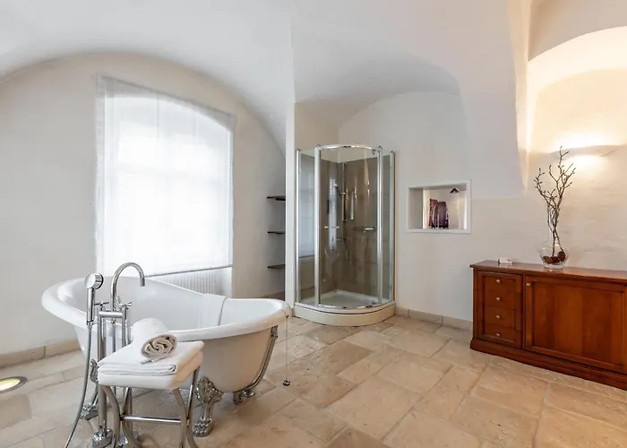 Apart Otel Am Schloss Muehldorf 3*