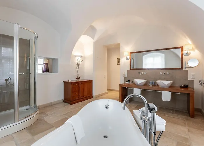 Apart Otel Am Schloss Muehldorf