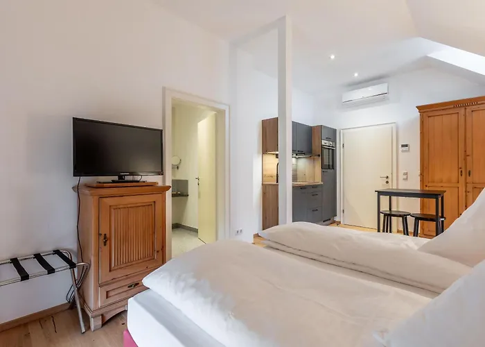 Am Schloss Muehldorf Apart Otel 3*