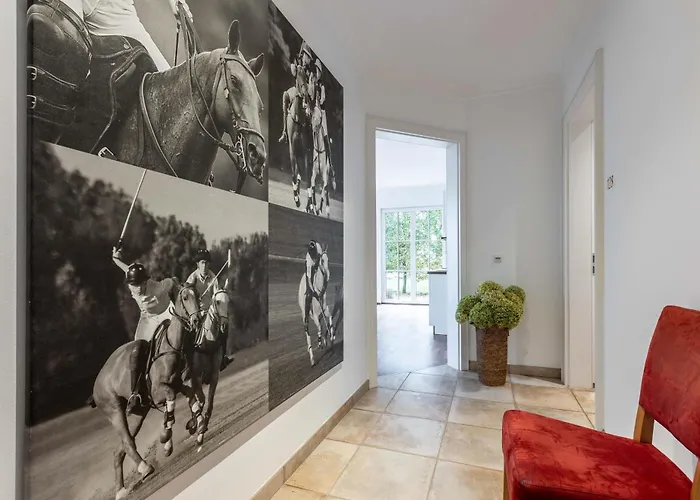 Am Schloss Muehldorf 3*