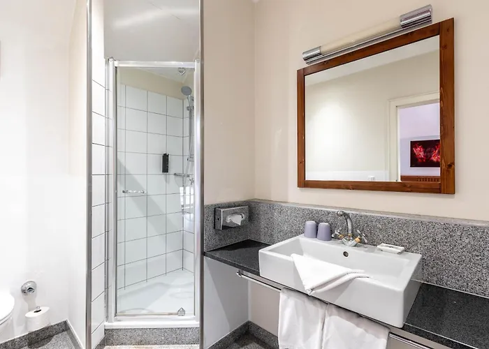 Apart Otel Am Schloss Muehldorf 3*