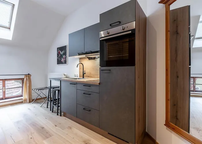 Am Schloss Muehldorf Feldkirchen an der Donau