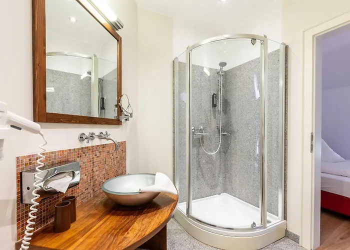 Am Schloss Muehldorf Feldkirchen an der Donau